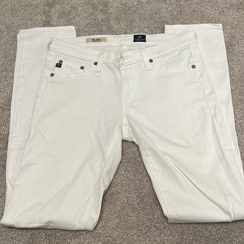 AG Adriano Goldschmied Jeans: the Stilt Cigarette Leg. Size 26R